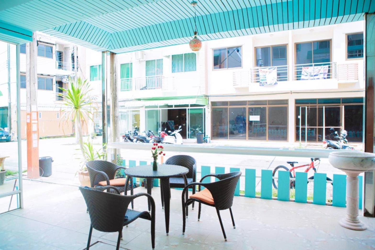 Abby'S House Hotel Patong Bagian luar foto